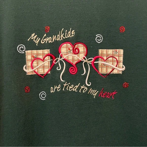 MC Sportswear My Grandkids Are Tied to My Heart Sweatshirt | Women’s Size Large - Picture 2 of 7